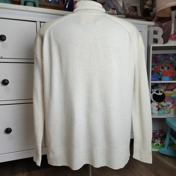 maje moby 100% cashmere Turtleneck Sweater Off-White cream lightweight women's 2 - Picture 4 of 16